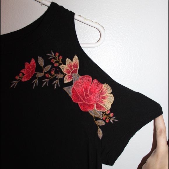 Top - Picture 3 of 6